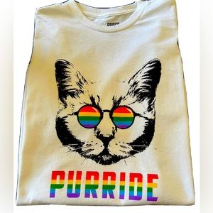 Women’s Pride Cat T-shirt
